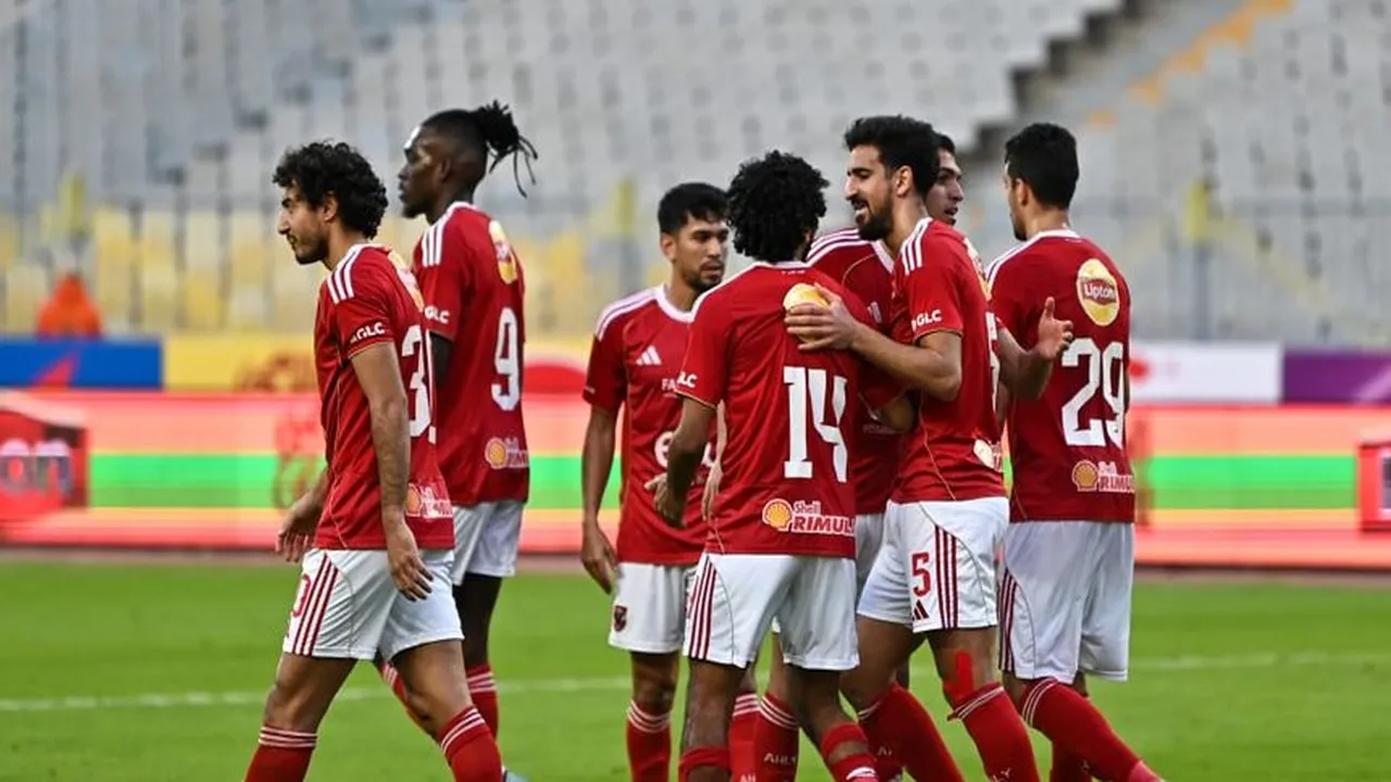 مجانية ومفتوحة.. قناة تنقل مباراة الأهلي والجيش الملكي في دوري أبطال إفريقيا